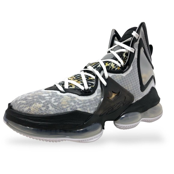 Nike Lebron XIX 19 'Royalty' Mens Basketball Shoe White/Metallic Gold CZ0203 100